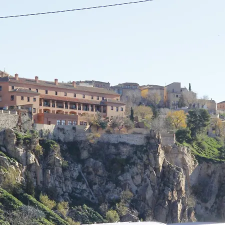 The Bridge House Of Apartment Toledo