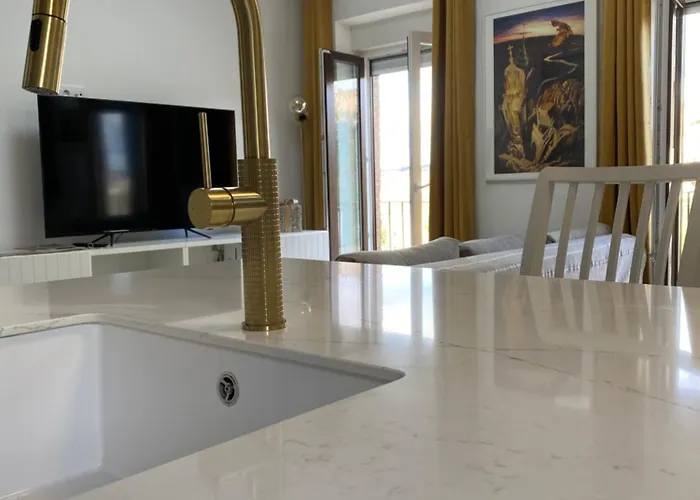 The Bridge House Of Toledo