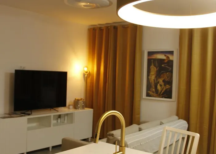 The Bridge House Of Toledo